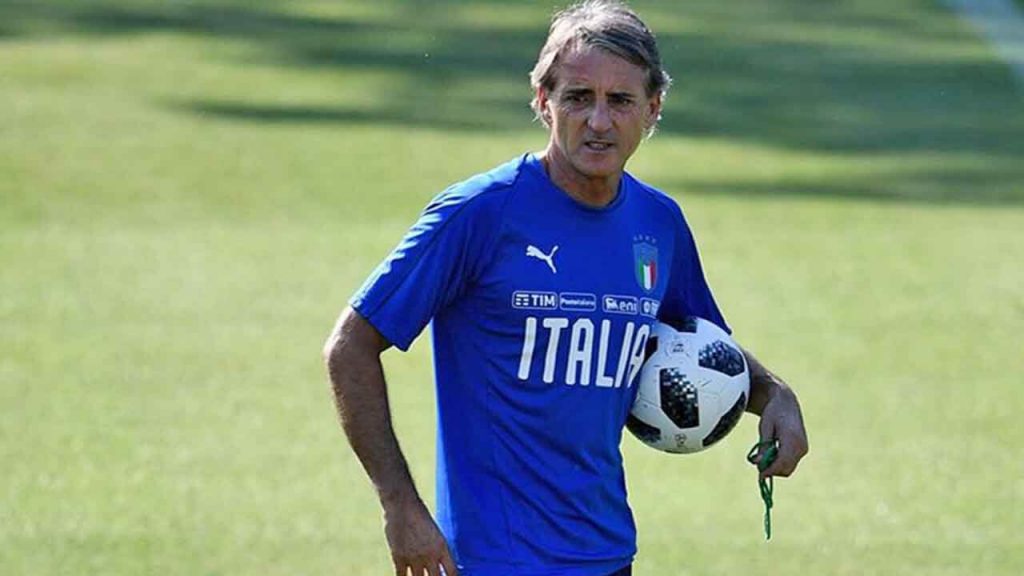 Roberto Mancini, Chi è L’allenatore Della Nazionale E Dove Ha Giocato ...