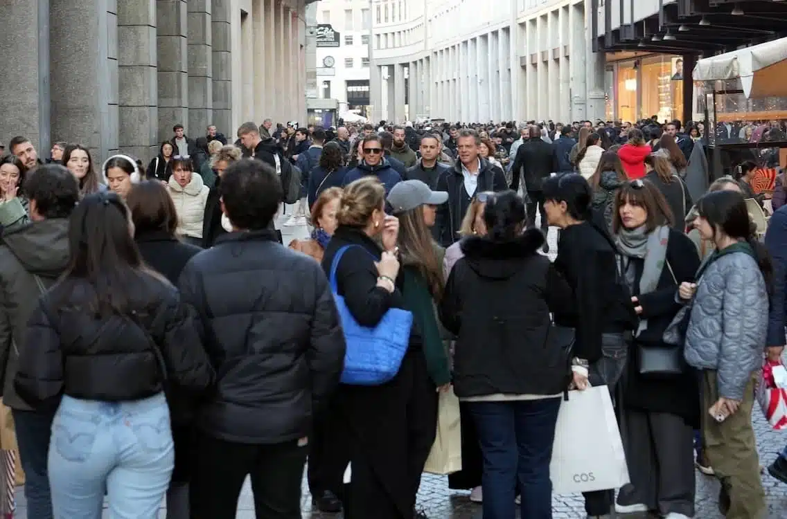 Saldi Lombardia inverno 2024. Dal 5 gennaio fino al 4 marzo Donne Sul Web